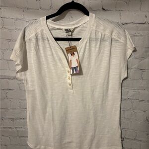 NWT Eddie Bauer White Short-Sleeve Henley Tee size small